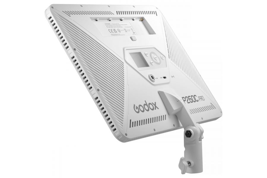 Осветитель светодиодный Godox P260C Pro 2800K-6500K
