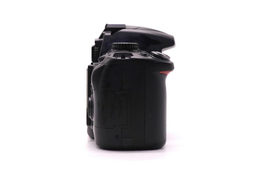 Фотоаппарат Nikon D5000 body (пробег 16090 кадров)