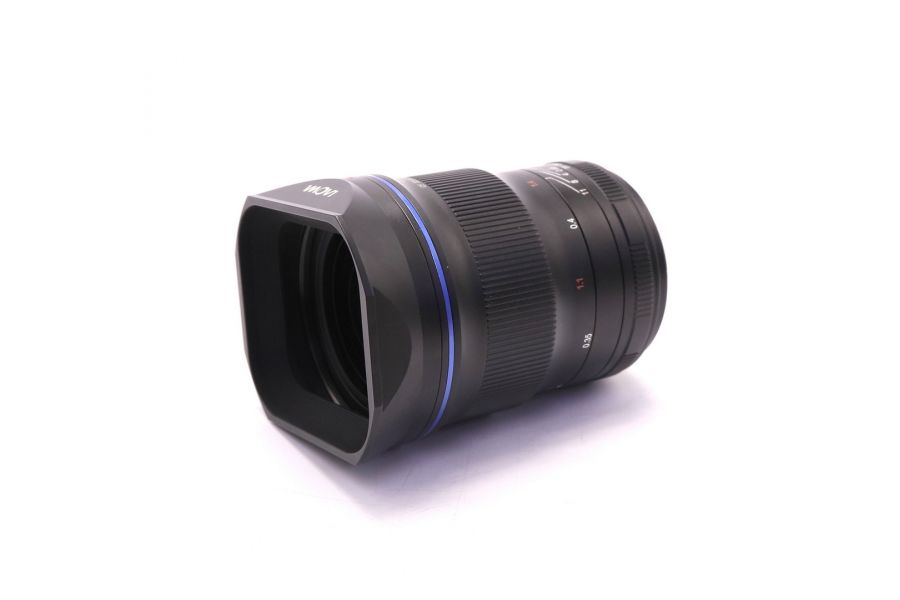 Laowa 33mm f/0.95 Argus CF APO for Fujifilm X в упаковке