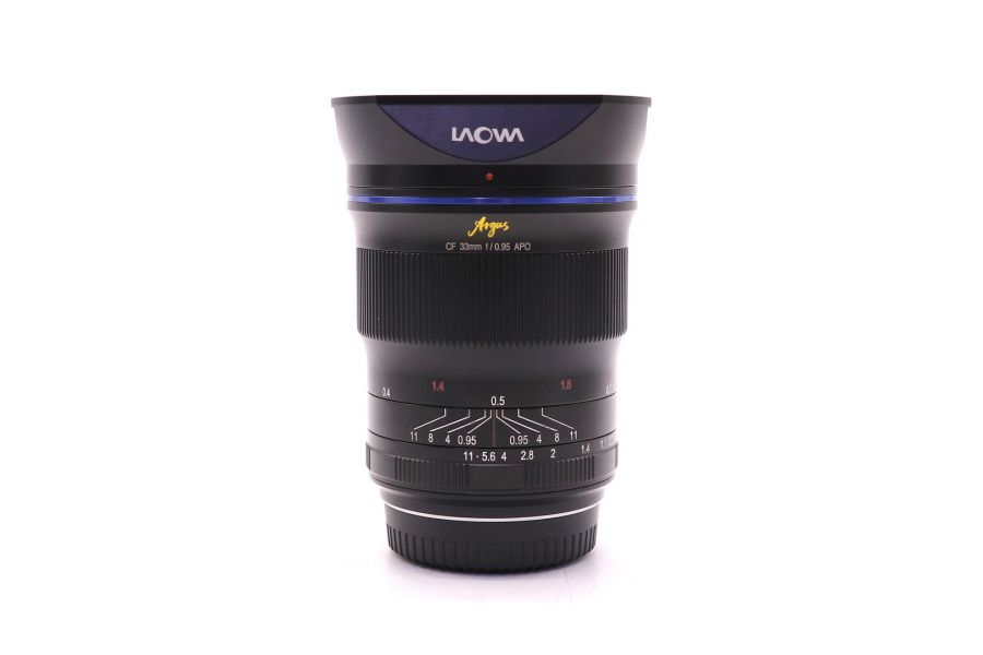 Laowa 33mm f/0.95 Argus CF APO for Fujifilm X в упаковке