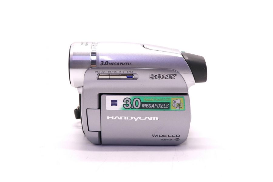 Цифровая компактная видеокамера Sony DCR-HC96E