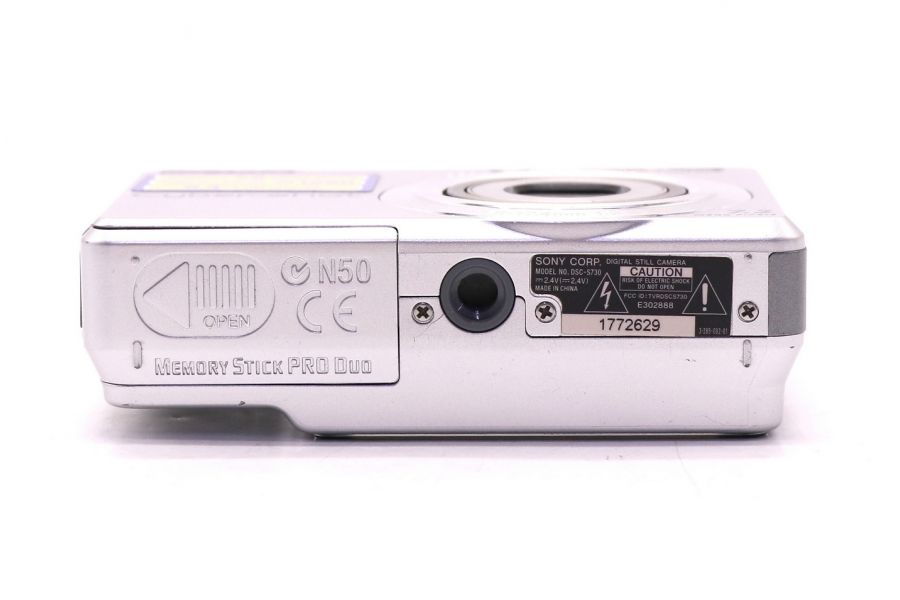 Компактная цифровая камера Sony Cybershot DSC-S730