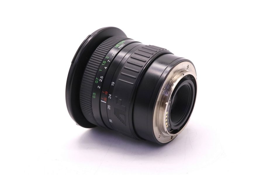 Cosina AF 19-35mm 3.5-4.5 MC система: Sony A