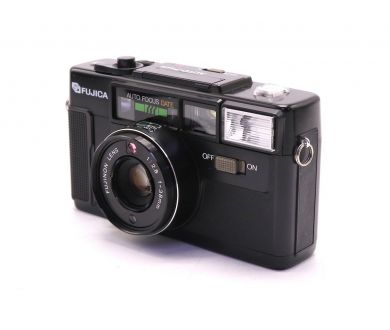 Пленочный фотоаппарат Fujica Auto-7 Date (Japan)