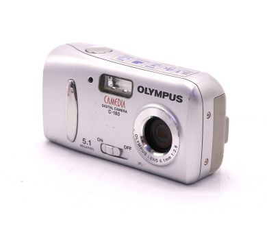 Компактная цифровая камера Olympus Camedia C-180