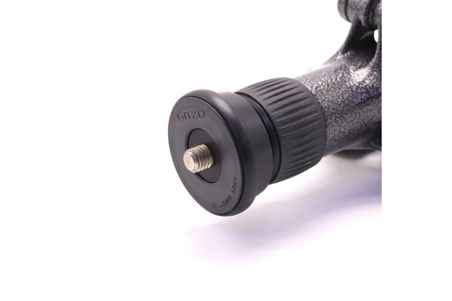 Штатив Gitzo GT2542T Traveler в упаковке