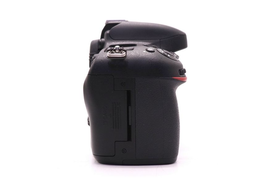 Nikon D600 body в упаковке (пробег 27730 кадров)