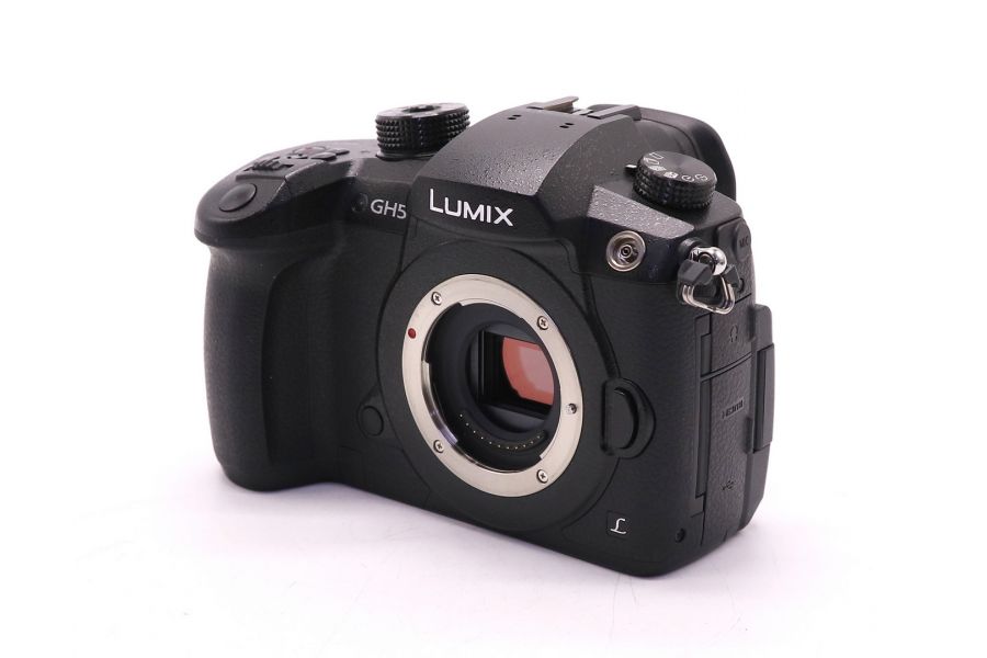 Panasonic Lumix GH5 body (пробег 1225 кадров)