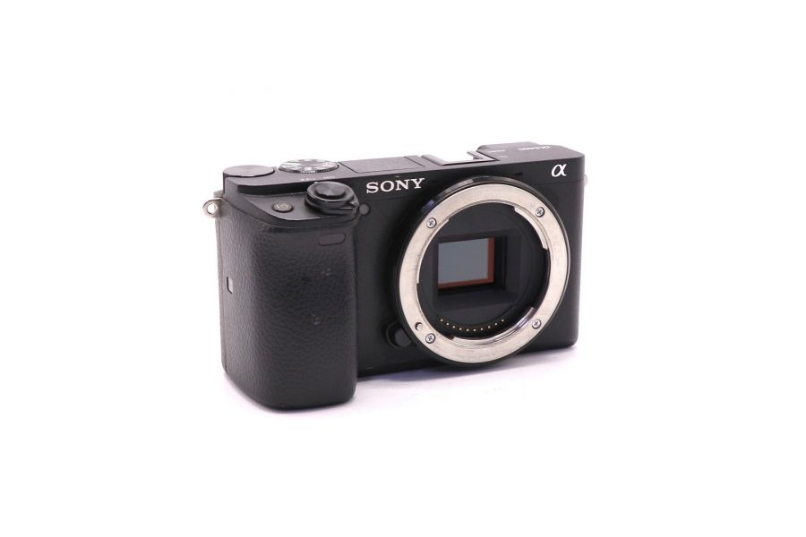 Фотоаппарат Sony A6400 body (пробег 22180 кадров)