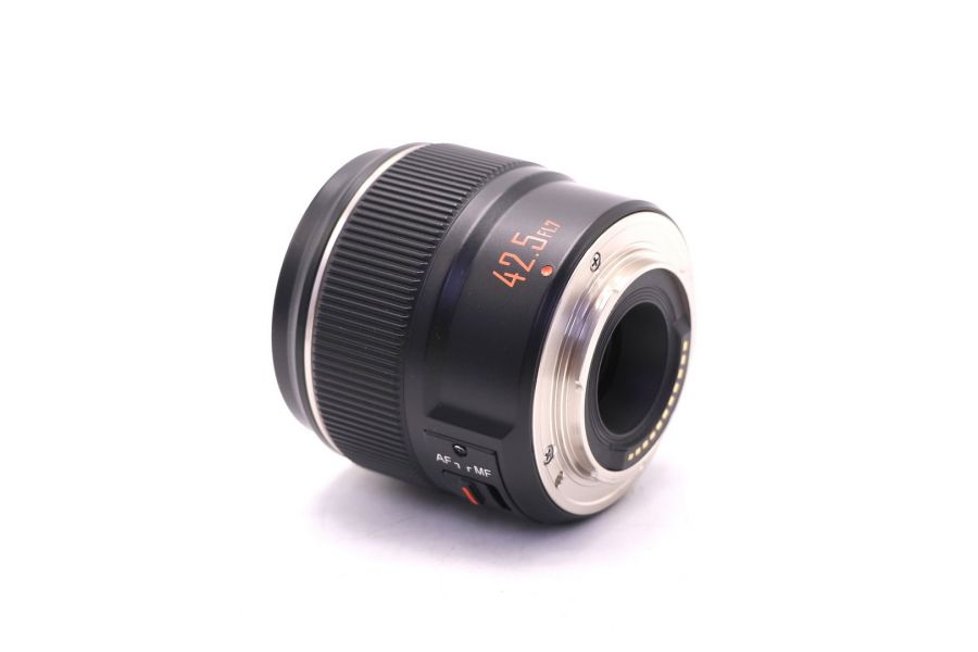 Объектив YongNuo 42.5mm f/1.7M II для Micro 4/3 (2023)