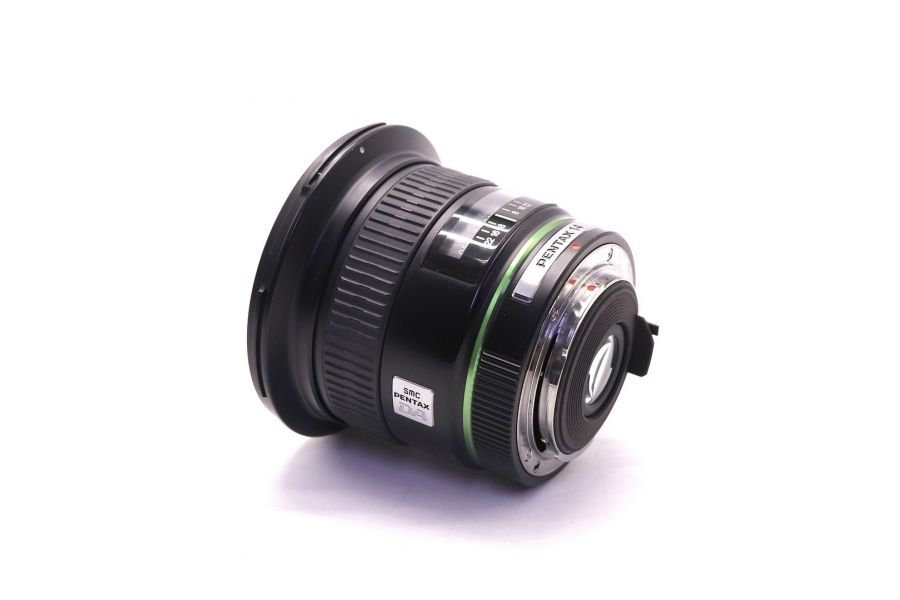 Pentax-DA SMC 14mm f/2.8 ED (IF) в упаковке