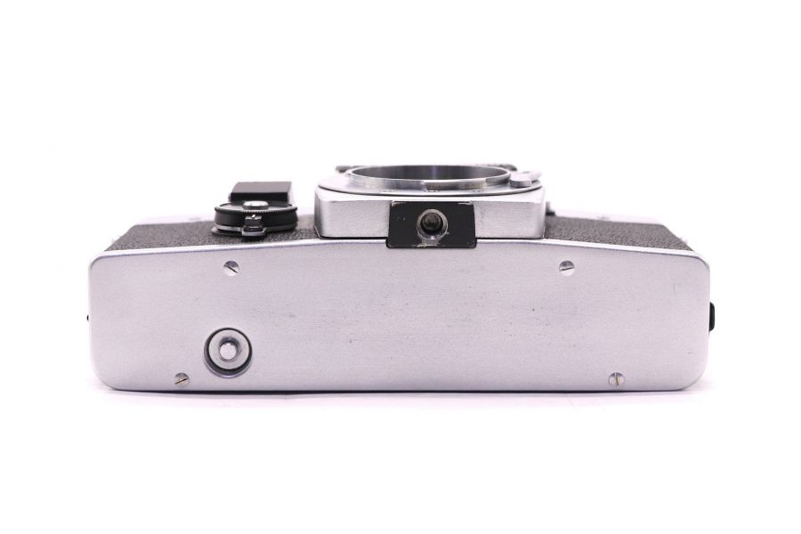 Exakta RTL1000 body ранний (1969)