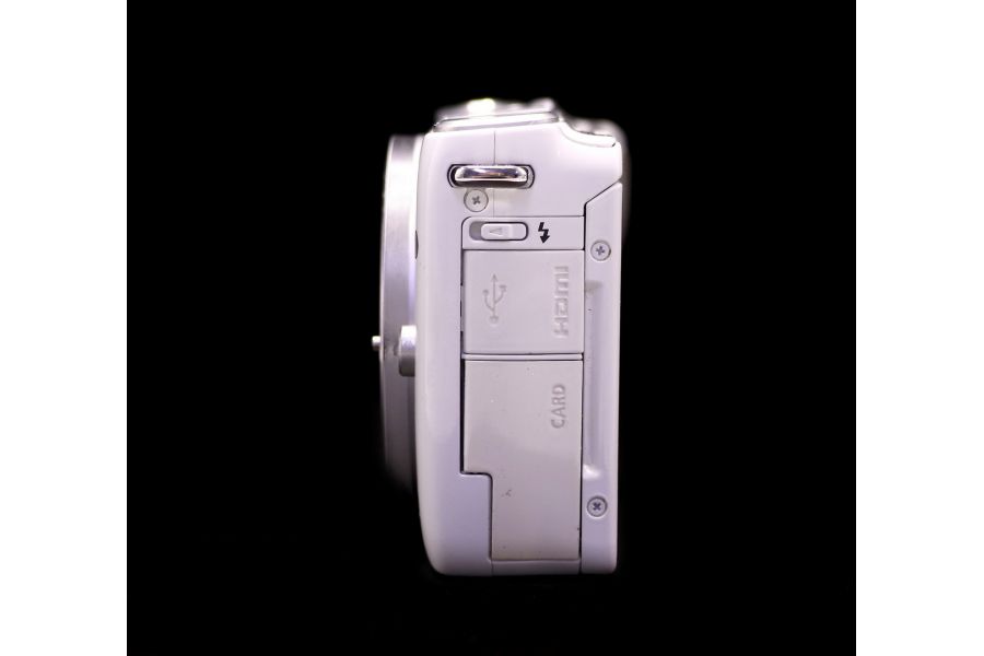 Фотокамера компактная Canon EOS M10 body