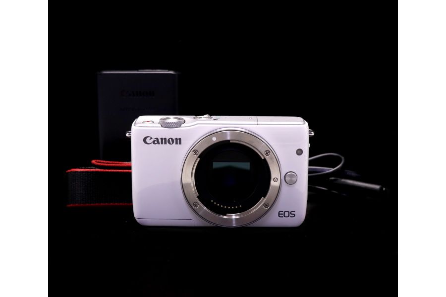 Фотокамера компактная Canon EOS M10 body