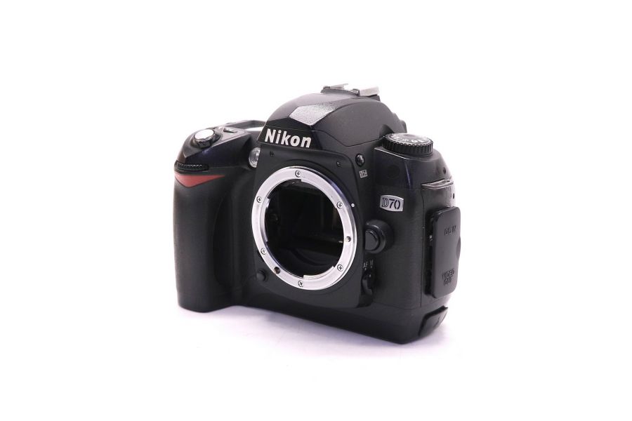 Nikon D70 body в упаковке (пробег 51310 кадров)