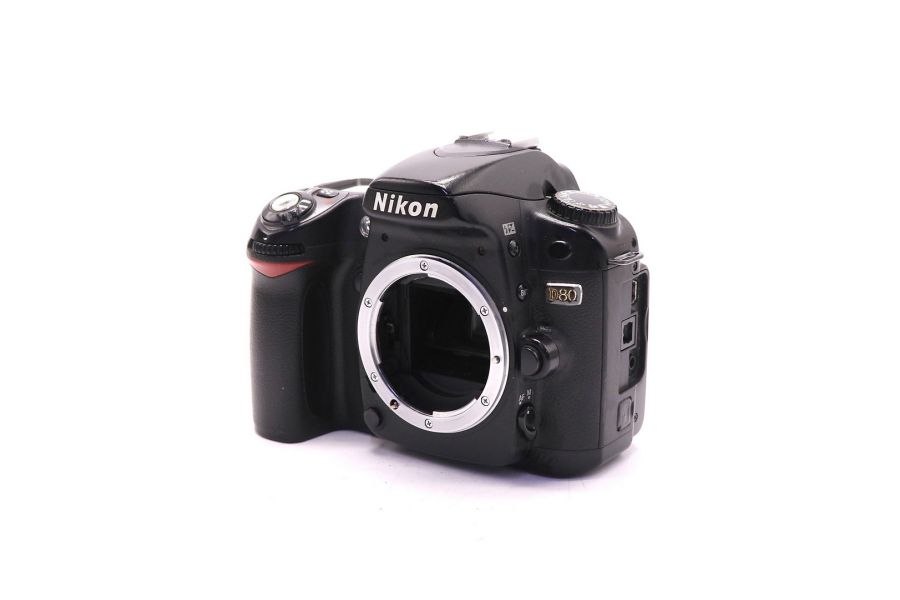 Nikon D80 body в упаковке (пробег 125700 кадров)