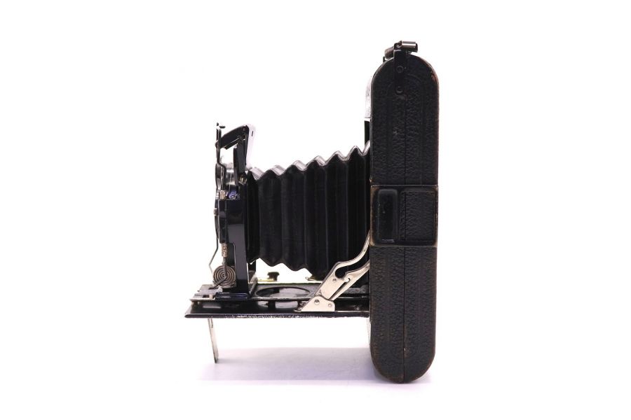 Voigtlander + Anastigmat Skopar 10.5см F/4.5