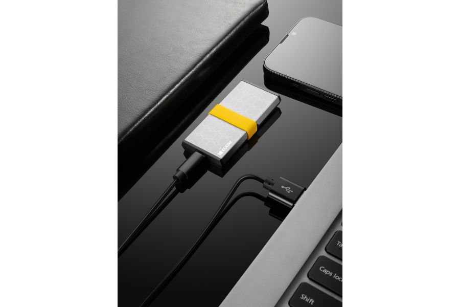 Портативный SSD накопитель Kodak 460Мб/с X205 1 ТБ