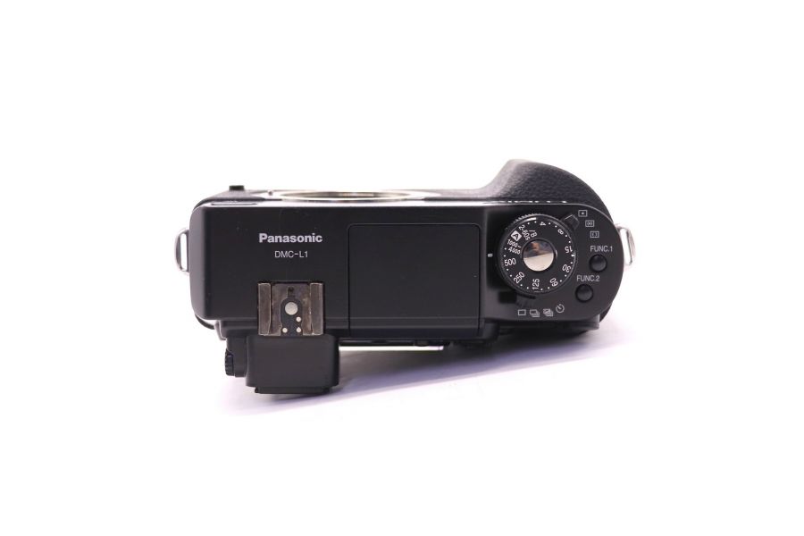 Panasonic Lumix DMC-L1 body цифровой зеркальный