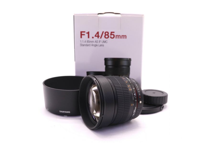 Samyang 85mm f/1.4 AS IF UMC Pentax K в упаковке