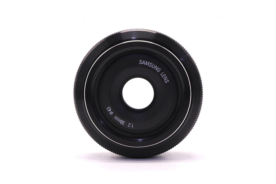 Светосильный компактный объектив Samsung 30mm f/2