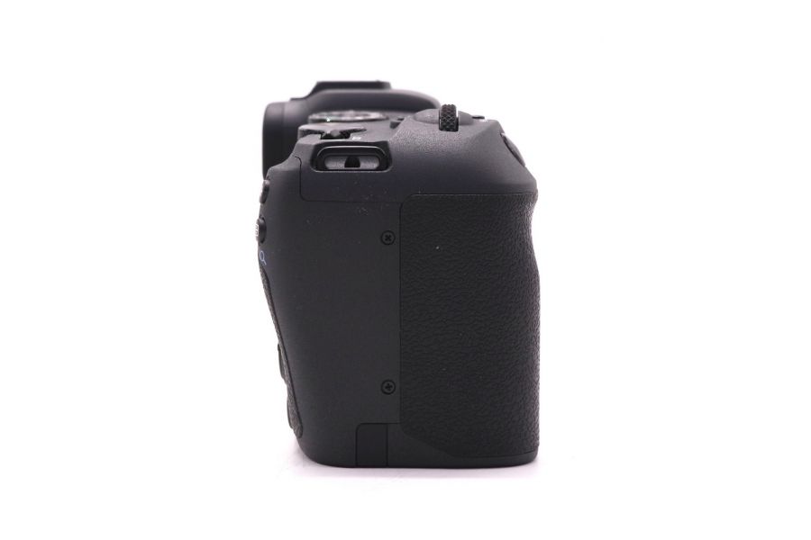 Canon EOS RP body в упаковке (пробег 6470 кадров)