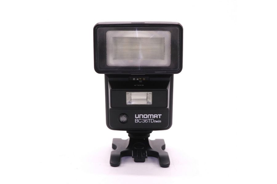 Фотовспышка Unomat BC36TD-Twin в упаковке 