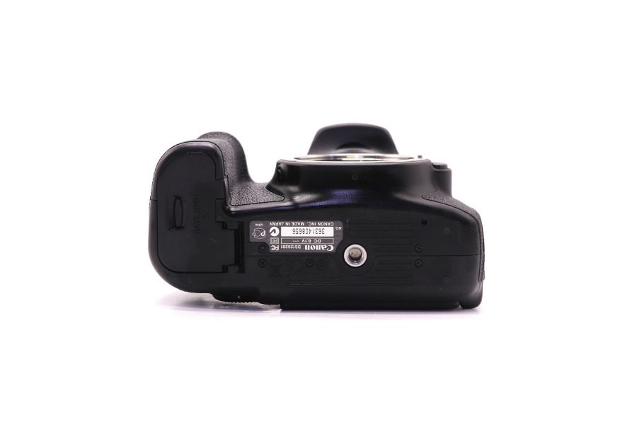Фотокамера Canon EOS 60D body (пробег 10855 кадров)