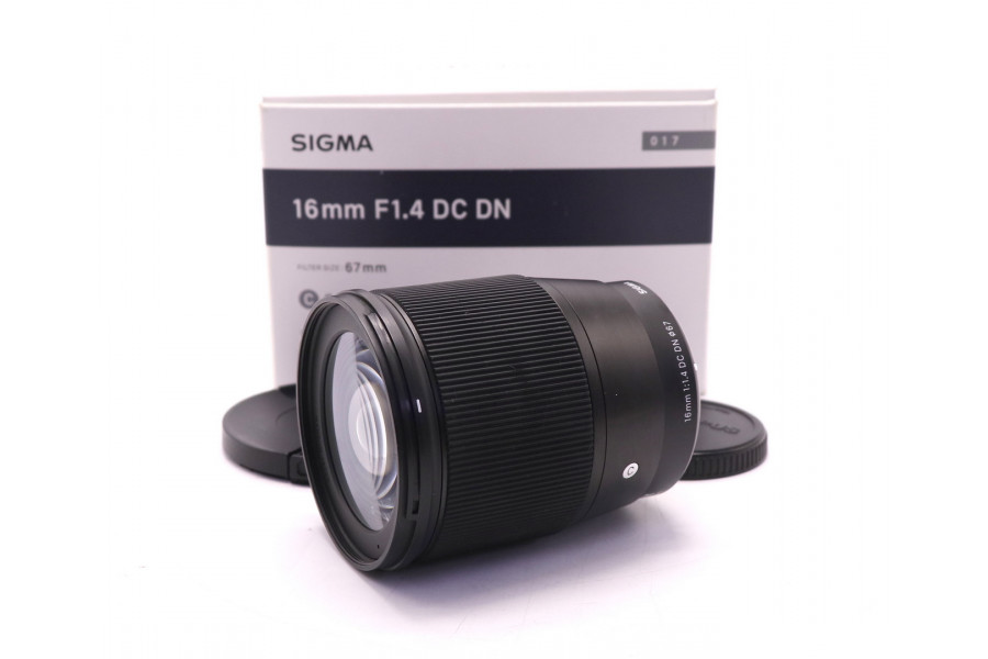 Объектив Sigma AF 16mm f/1.4 DC DN Contemporary Micro 4/3 в упаковке