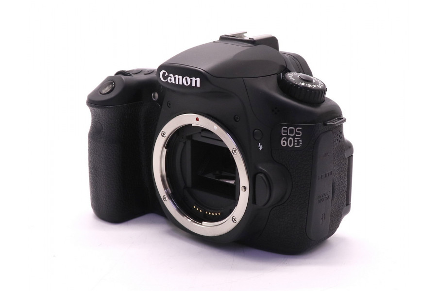 Canon EOS 60D body в упаковке (пробег 2765 кадров)