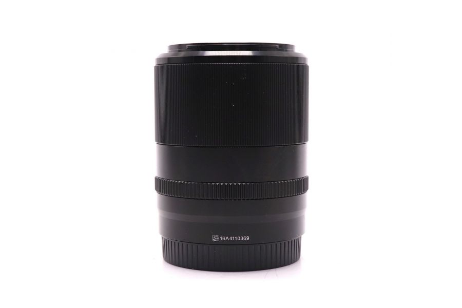 Объектив Viltrox AF 35mm f/1.8 STM для Nikon Z в упаковке