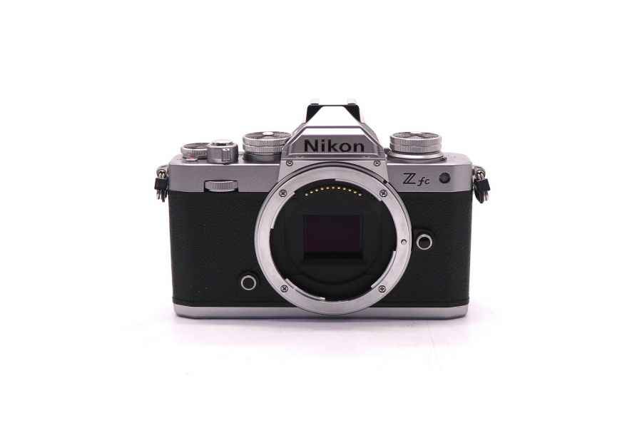 Nikon Z FC body в упаковке (пробег 1130 кадров)