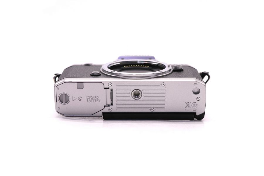 Nikon Z FC body в упаковке (пробег 1130 кадров)