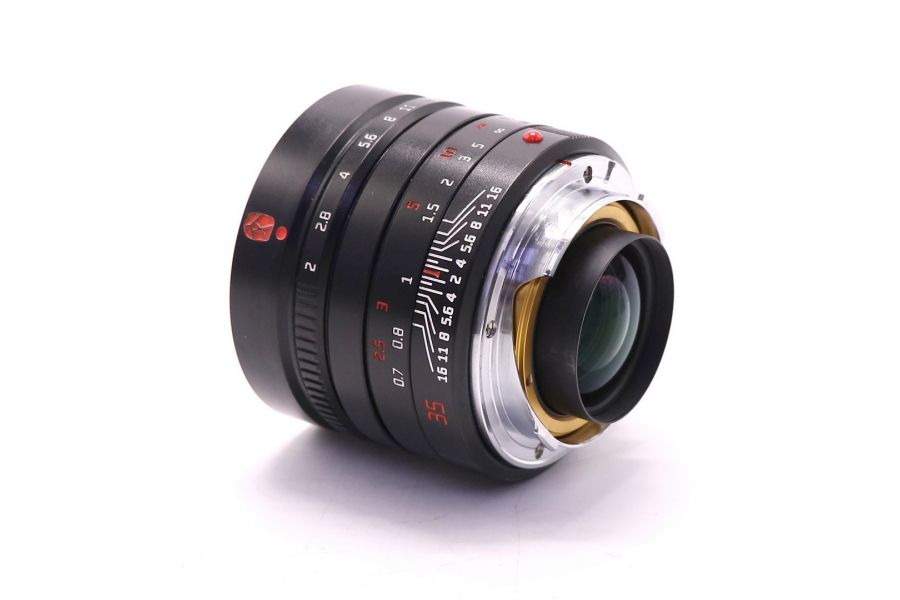 Объектив 7Artisans M35mm f/2 II для Leica M в упаковке