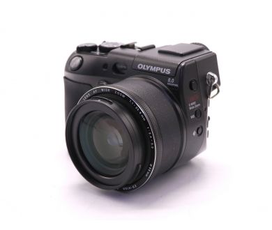 Компактная цифровая Olympus C-8080 Wide Zoom