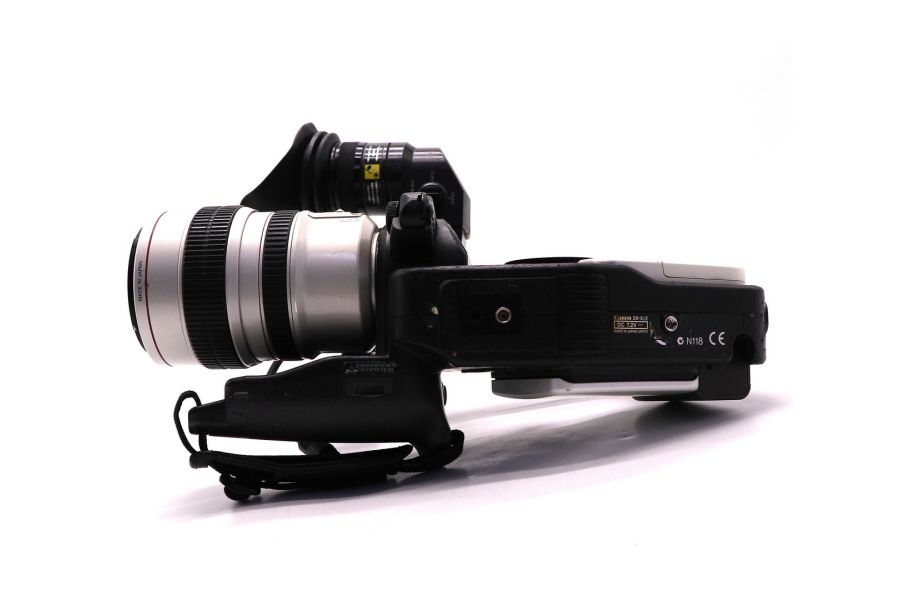 Видеокамера Canon XL1S с тремя CCD-датчиками