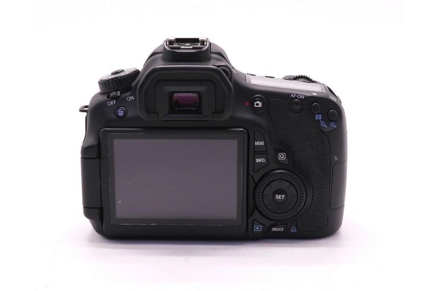 Фотокамера Canon EOS 60D body (пробег 102300 кадров)