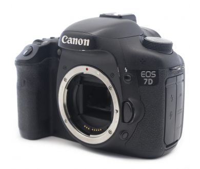 Камера Canon EOS 7D body (пробег 84975 кадров)