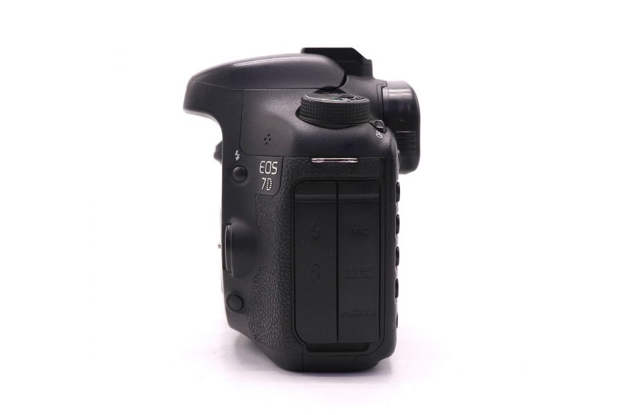 Фотокамера Canon EOS 7D body (пробег 86100 кадров)
