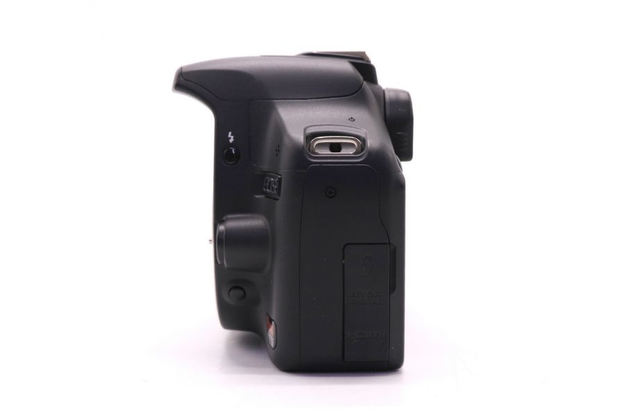 Canon EOS Rebel T1i body (пробег 11900 кадров)