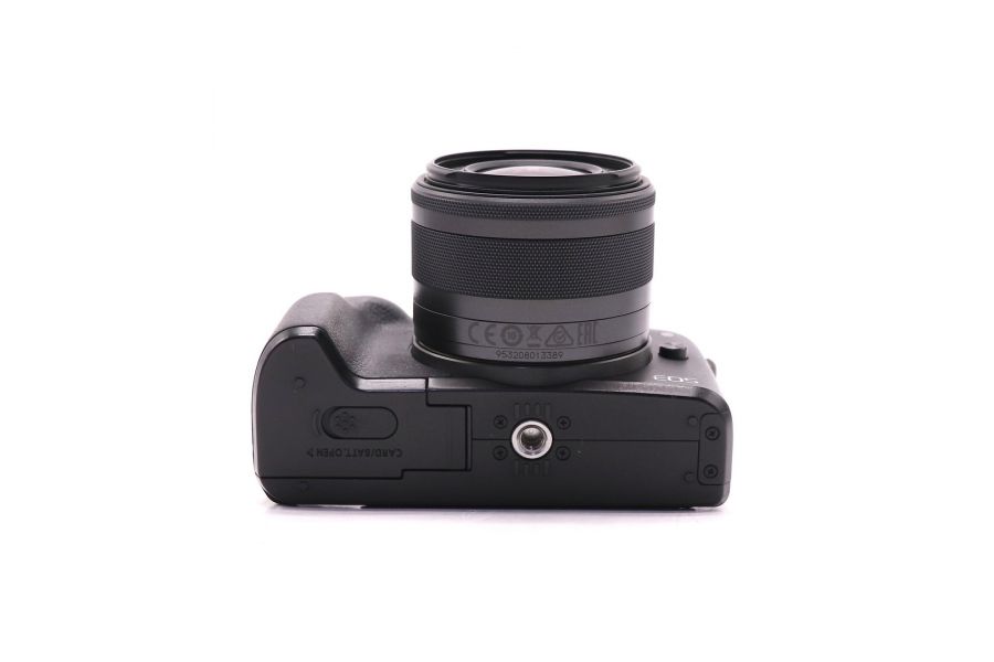 Canon EOS M50 kit в упаковке (пробег 17000 кадров)