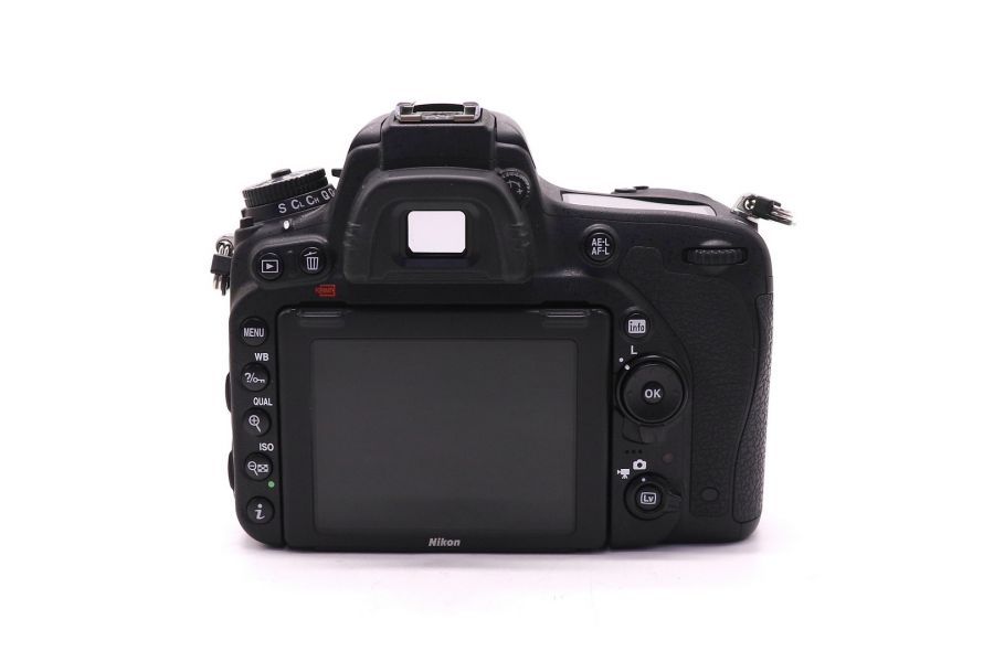Nikon D750 body в упаковке (пробег 3775 кадров)