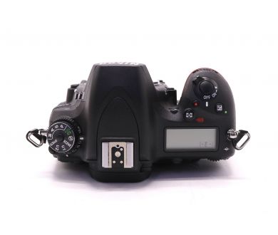 Nikon D750 body в упаковке (пробег 1910 кадров)