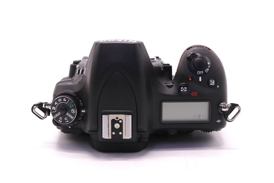Nikon D750 body в упаковке (пробег 3775 кадров)