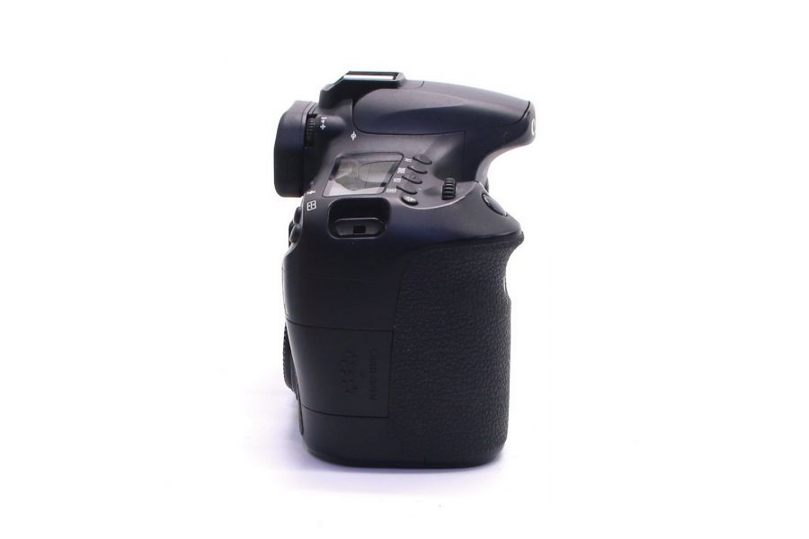 Фотокамера Canon EOS 60D body (пробег 11100 кадров)