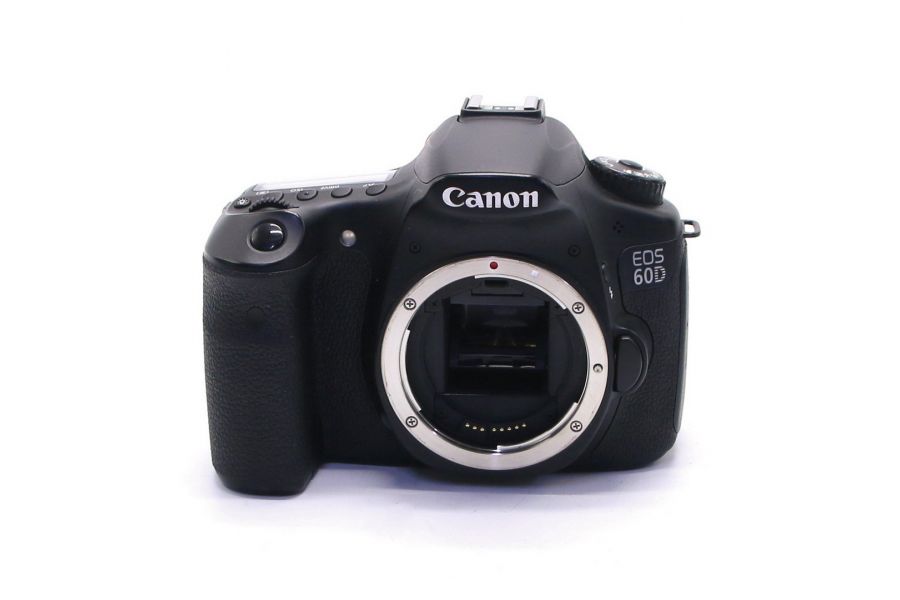 Фотокамера Canon EOS 60D body (пробег 11100 кадров)