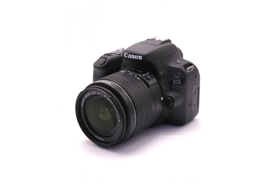 Canon EOS 200D kit (пробег 13655 кадров)
