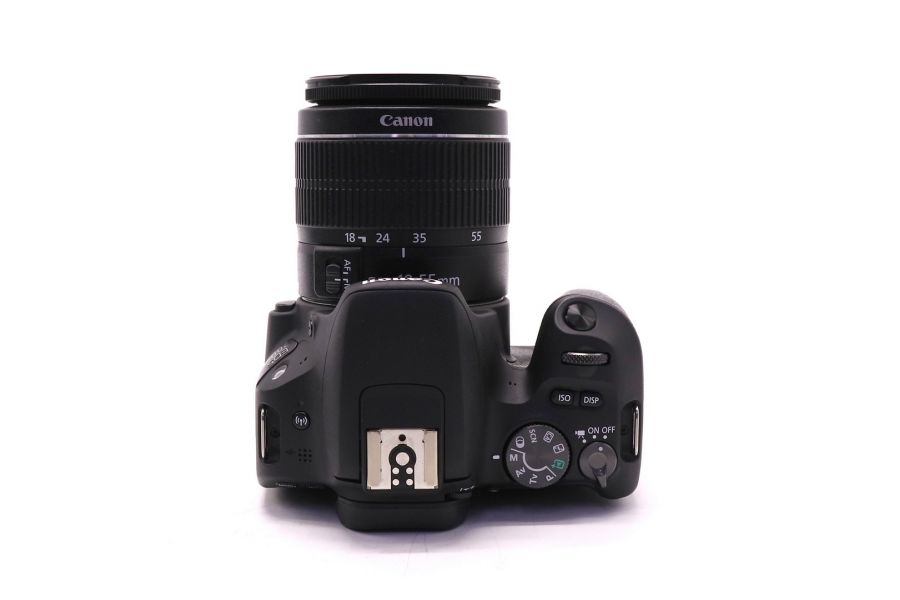 Canon EOS 200D kit (пробег 13655 кадров)