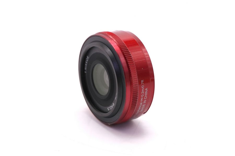 Объектив Nikon 10mm f/2.8 Nikkor 1 красный (China)