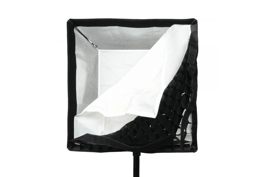 Софтбокс Godox SB-FW6060 с сотами для фотостудии